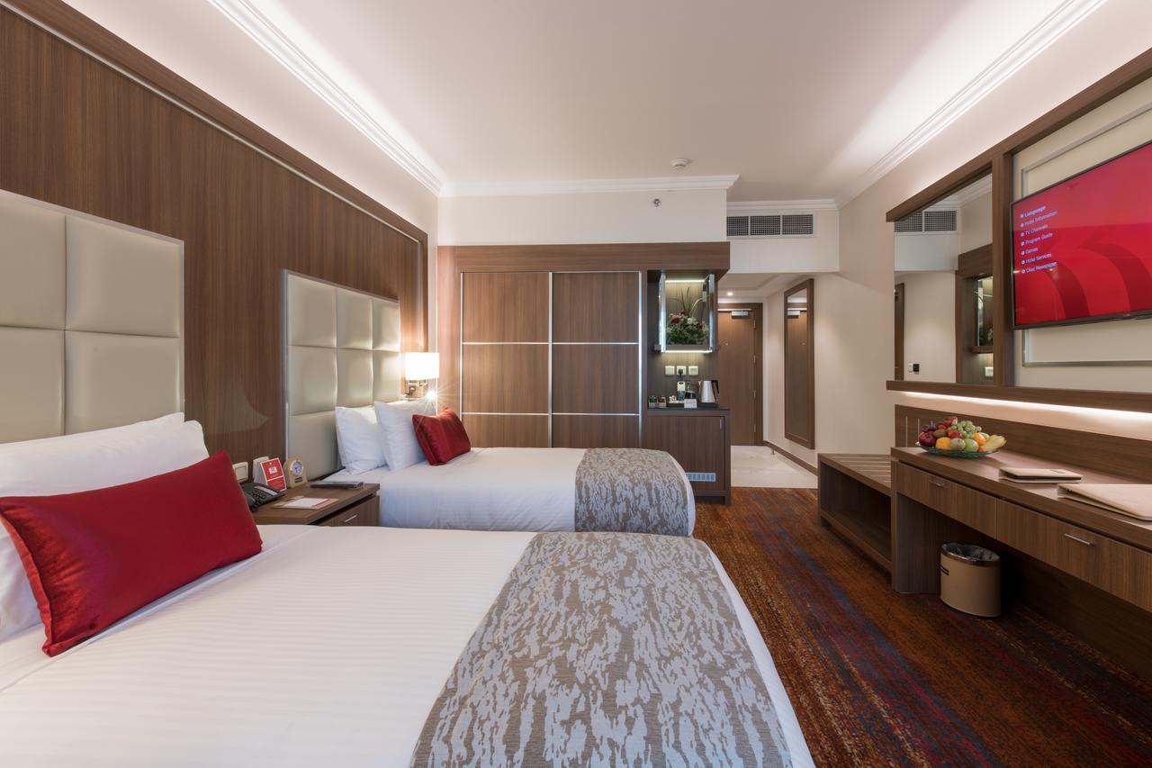 Ramada By Wyndham Continental Jeddah Hotel Buitenkant foto