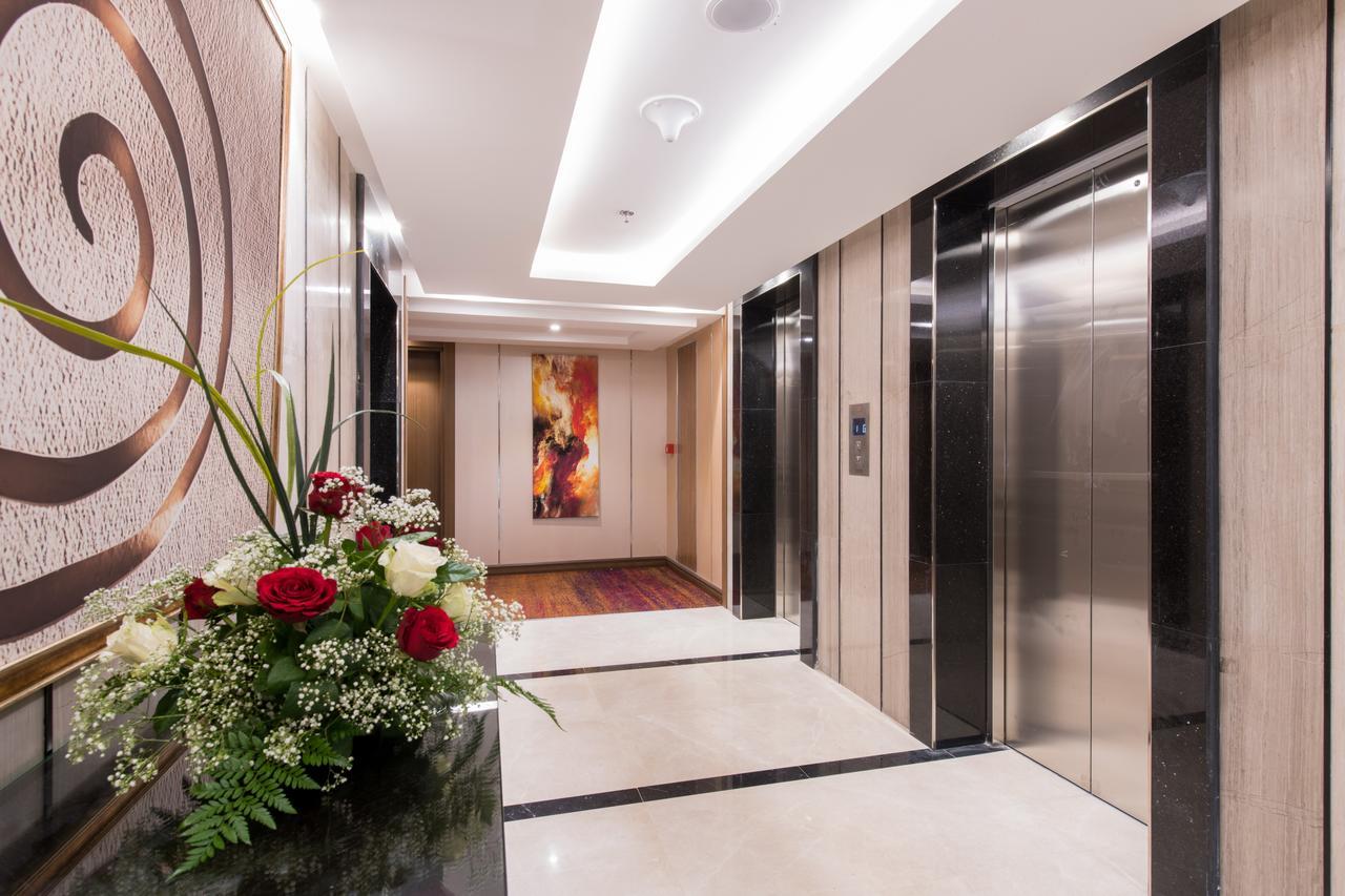 Ramada By Wyndham Continental Jeddah Hotel Buitenkant foto